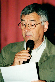 Anton Carrera diu els seus poemes