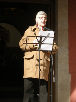 Anton Carrera diu els seus poemes